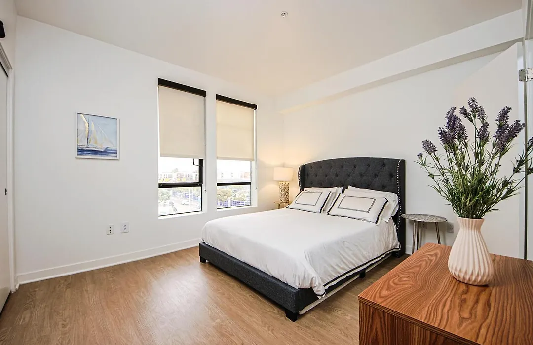 The Carlton - Modern-Lux 2 Master Suites-Secure Bldg & Parking- 5 Blks To Ocean Ave-1